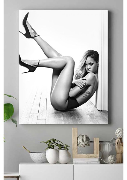 Rihanna Kanvas Tablo 50 x 70 cm