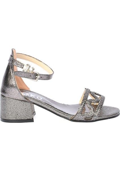 Kiko 763 Çatlak Günlük Kız Çocuk 3 cm Topuk Sandalet Ayakkabı fiyatları