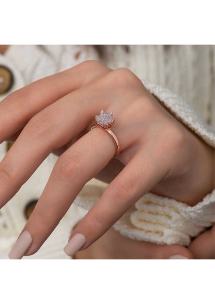 Gümüş Beyaz Lotus Çiçeği Yüzük fiyatları