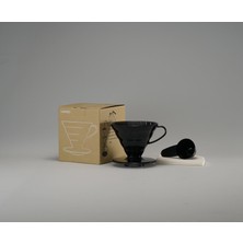 Hario V60 02 Siyah Şeffaf Plastik Dripper ve 40’lı Filtre Kağıdı Seti