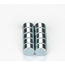 Mıknatıs Market 50 Adet 5 x 3 mm Yuvarlak Güçlü Neodyum Mıknatıs Çap 5 mm Kalınlık 3 mm