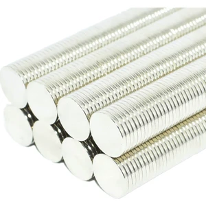 Mıknatıs Market 25 Adet 10 x 1 mm Yuvarlak Güçlü Neodyum Mıknatıs Çap 10 mm Kalınlık 1 mm
