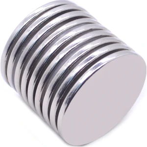 Mıknatıs Market 5 Adet 25 x 2,5 mm Yuvarlak Güçlü Neodyum Mıknatıs Çap 25 mm Kalınlık 2,5 mm