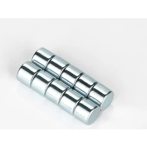 Mıknatıs Market 100 Adet 5 x 4 mm Yuvarlak Güçlü Neodyum Mıknatıs Çap 5 mm Kalınlık 4 mm