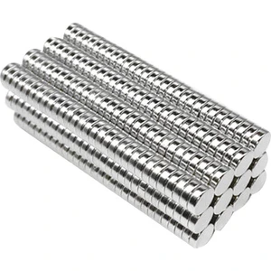 Mıknatıs Market 200 Adet 7 x 2 mm Yuvarlak Güçlü Neodyum Mıknatıs Çap 7 mm Kalınlık 2 mm