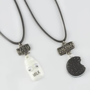 Akın Ucuzluk Best Friends Süt ve  Kurabiye Figürlü Arkadaşlık Kolye
