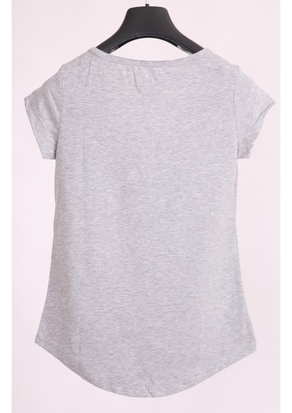 Gri Bisiklet Yaka Cep Detaylı Yarım Kollu Slim Fit Pamuk T-Shirt modelleri