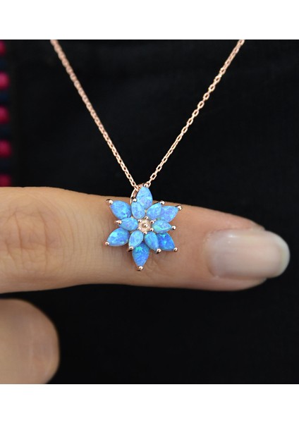 925 Ayar Gümüş Turkuaz Doğal Opal Taşlı Lotus Kolye fırsatları