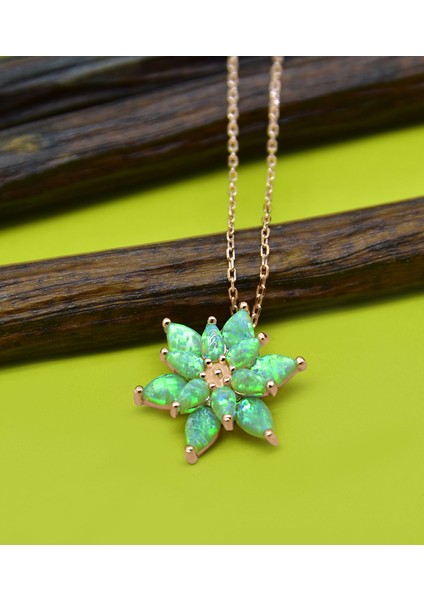 925 Ayar Gümüş Yeşil Doğal Opal Taşlı Lotus Kolye