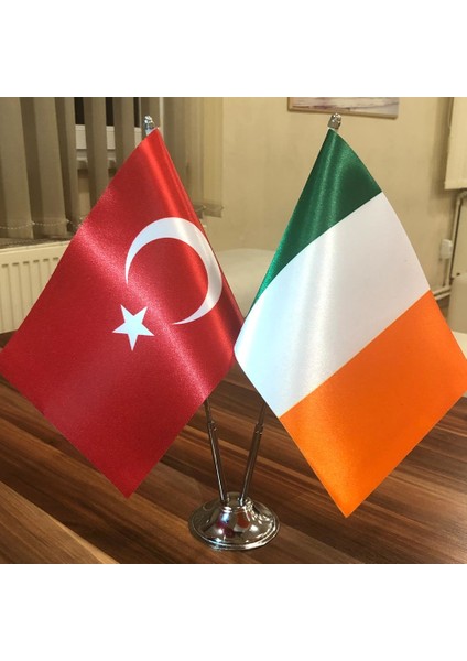 İrlanda - Türkiye Masa Bayrağı Krom Direkli İkili Bayrak