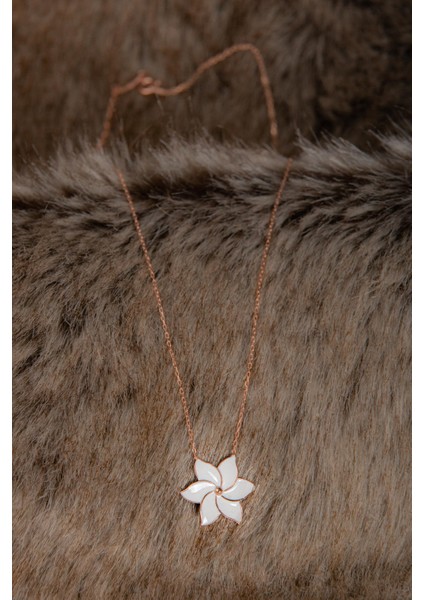 Rüzgar Gülü Mineli Rose Altın Kaplama Kadın Gümüş Kolye 925 Ayar indirimleri