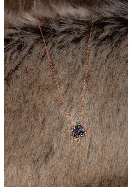 Mistik Kuvars Taşlı Yonca Motifli Rose Gümüş Altın Kaplama Kadın Gümüş Kolye 925 Ayar indirimleri