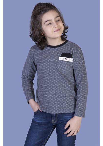 Erkek Çocuk Cep Üstü Şeritli T-Shirt