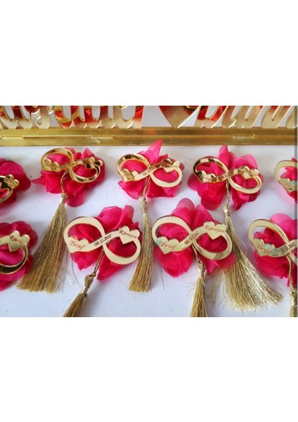 30 Adet Pleksi Ayna Altın Püsküllü Nikah Şekeri