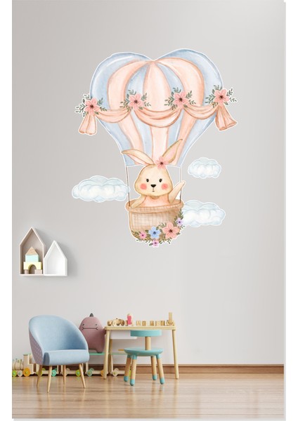 Bulutlar ve Uçan Balonda Sevimli Peluş Tavşan Çocuk Odası Sticker