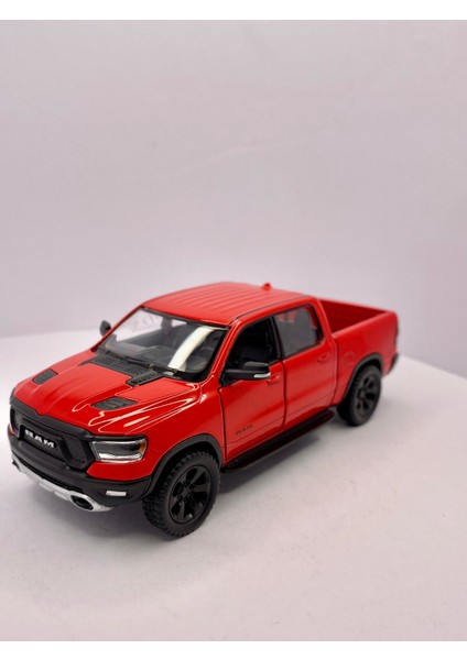 1:34 Ölçek 2019 Dodge Ram 1500 Diecast Model Araba Cek Bırak
