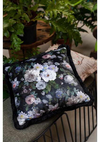 Siyah Çiçek Dekoratif Kırlent