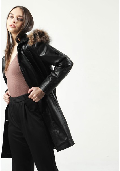 Pilot Gerçek Deri Erkek Mont Kaliteli Malzeme ile Şıklığı Yakalayın