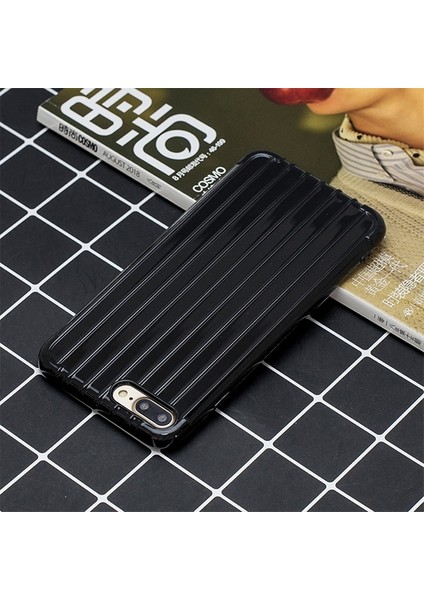 Apple İphone 8 Plus 7Plus Trunk Lines İnce Soft Silikon Kılıf Al32257 Siyah modelleri