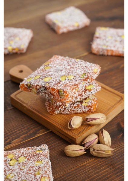 Antep Fıstıklı Portakallı Cezerye (Kg) 500 gr