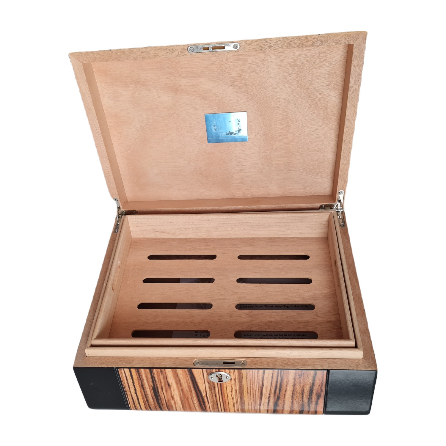 Basic German Humidor Puro Kutusu Kilitli Siyah/Ahşap 30's Fiyatı