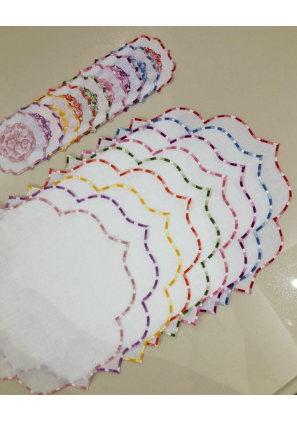 Renkli Kokteyl Peçetesi ve Amerikan Servis Nakışlı 12 Parça Set