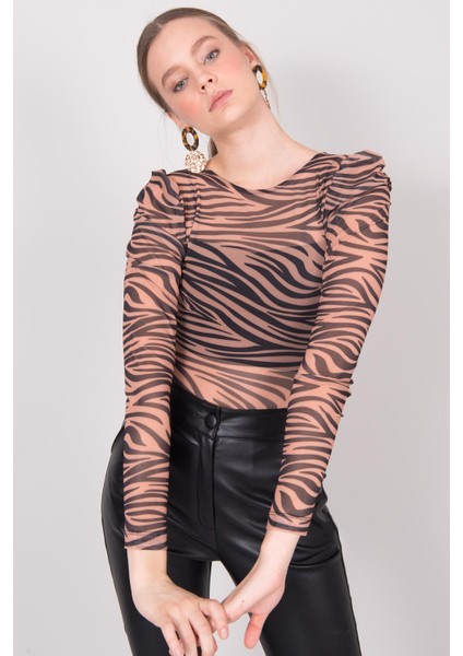 Bej Sırt Pencere Detaylı Bodysuit