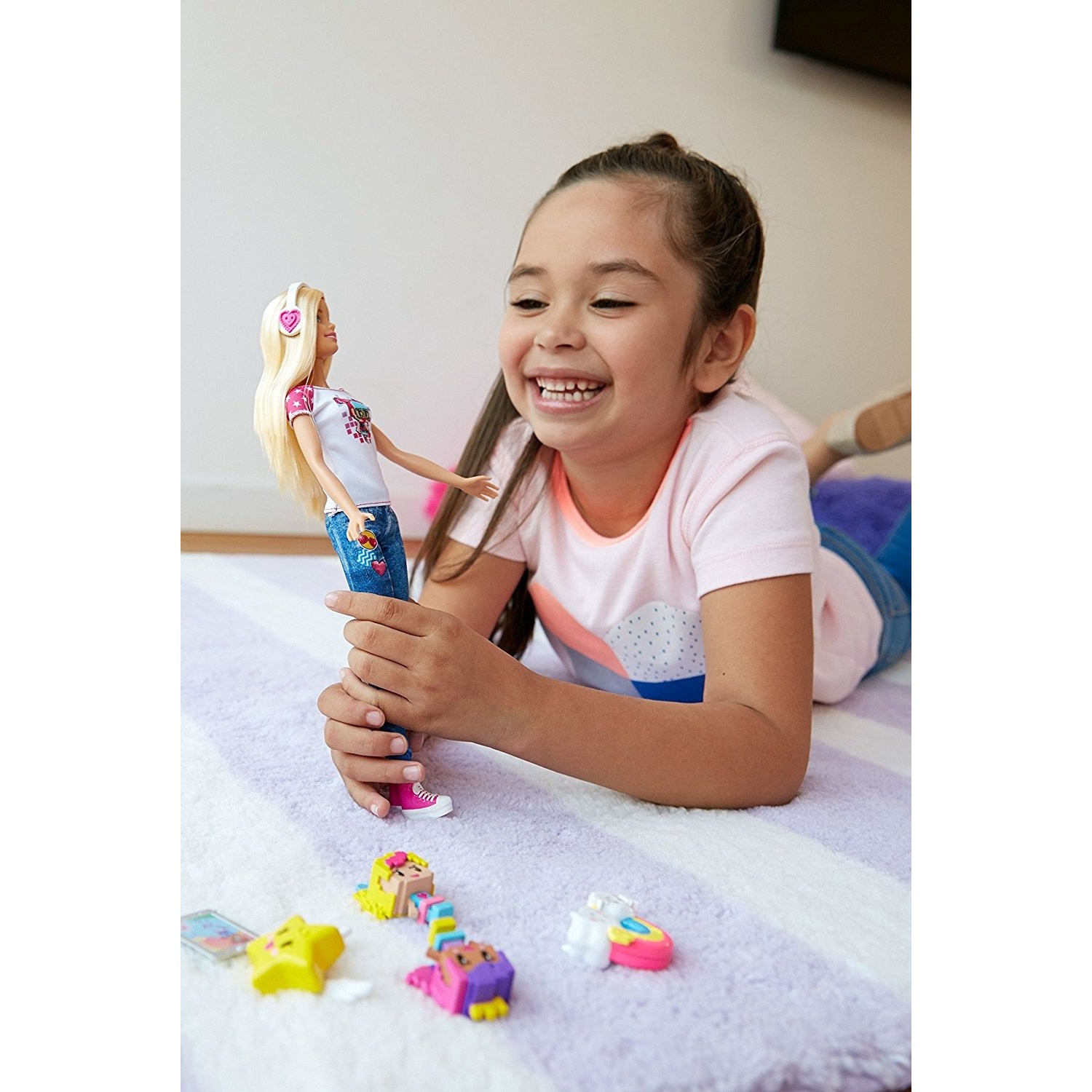 Barbie Video Oyunu Kahramanı Barbie Bebek DTV96 Fiyatı