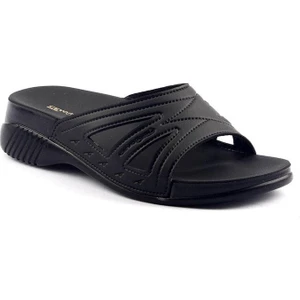 Nomi Belize  Bayan Terlik