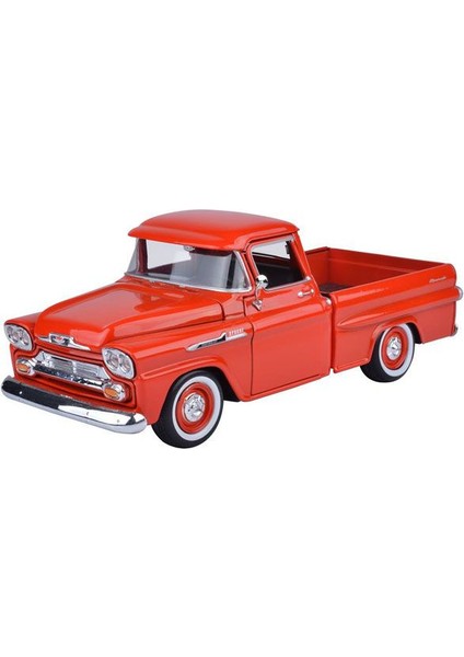 - 1958 Chevy Apache Fleetside (1:24)