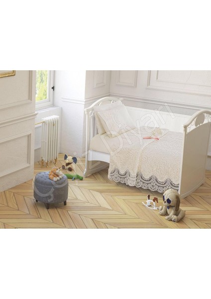 Fransız Güpürlü Bebek Battaniye Takımı Krem