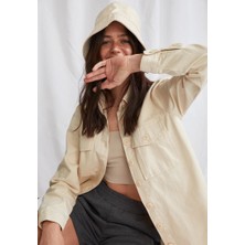 DeFacto Basic Kapaklı Cepli Relax Fit Uzun Kollu Gömlek Ceket R9721AZ21SP
