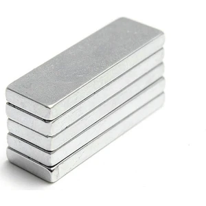Dünya Magnet Neodyum Mıknatıs 5'li 30 x 10 x 3 mm Güçlü Magnet