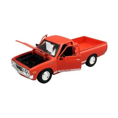 Maisto 1973 Datsun 620 Pick Up Turuncu 1:24 Model Araba Fiyatı