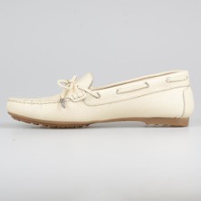 FootCourt Bej Fiyonklu Deri Kadın Loafer