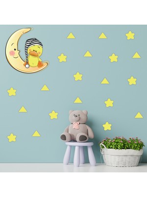 Tilki Dünyası Ay Üzerinde Uyuyan Sevimli Ördek Sarı Yıldız ve Üçgenler Çocuk Odası Duvar Sticker