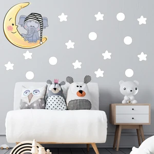 Tilki Dünyası Ay Üzerinde Uyuyan Sevimli Fil Beyaz Yıldızlar ve Puantiyeler Çocuk Odası Duvar Sticker