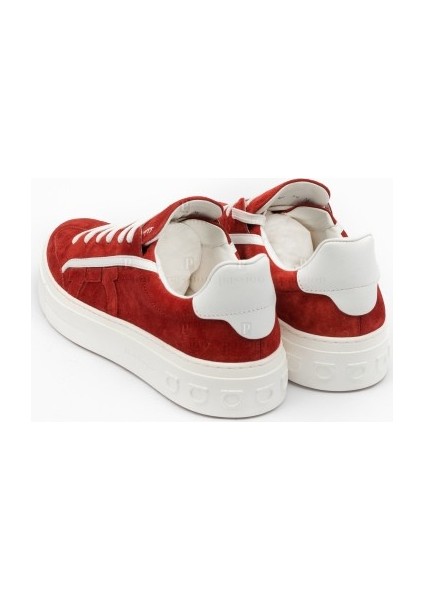 Sneakers fırsatları