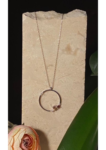 925 Ayar Gümüş Açık Sarı ve Bordo Taşlı Çember Çerçeve Silver Kolye