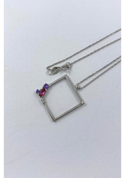 925 Ayar Gümüş Pembe ve Mor Taşlı Kare Çerçeve Silver Kolye