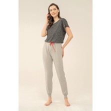 Feyza 4108 Bayan Yazı Desenli Kısa Kol Gri Pijama Takımı(Eşli)
