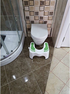 Omak Medikal Klozet Taburesi Tuvalet Basamağı- Medical-Toilet Stool 30 x 44,5 x 21,5