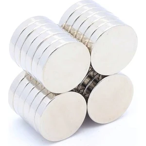 Dünya Magnet Neodyum Mıknatıs 15 mm x 3 mm Yuvarlak Süper Güçlü 20 Adet