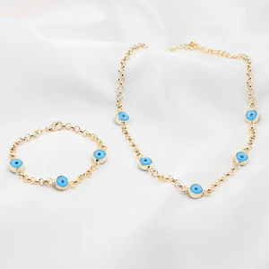 Sosyete Gkhn Nazar Boncuğu Detaylı Kolye Bileklik Kombin