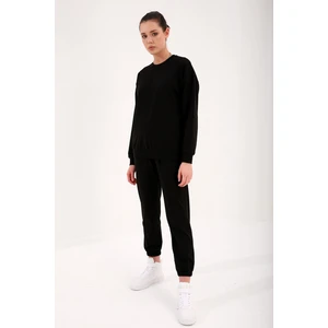Siyah Basic Pamuklu O Yaka Oversize Lastik Paça Kadın Eşofman Takım - 95287