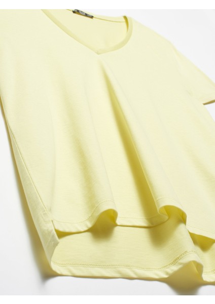 3470 V Yaka Basic T-Shirt-Açık Sarı modelleri
