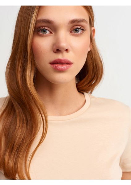 3471 Bisiklet Yaka Basic T-Shirt-Bej