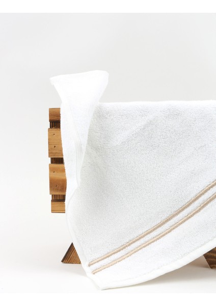 3lü Paket Çift Sıra Bej Piko Nakışlı El Havlusu 32X35CM