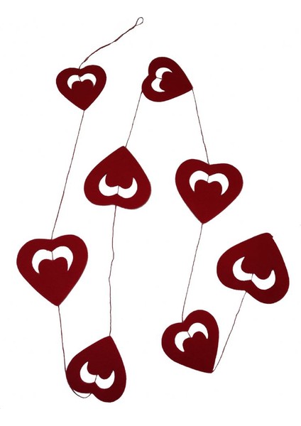 Kırmızı Asma Kalp Kumaş Süs 180 cm