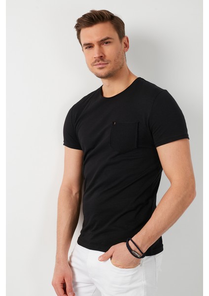 % 100 Pamuklu Bisiklet Yaka Cepli T Shirt Erkek T SHİRT 5902000